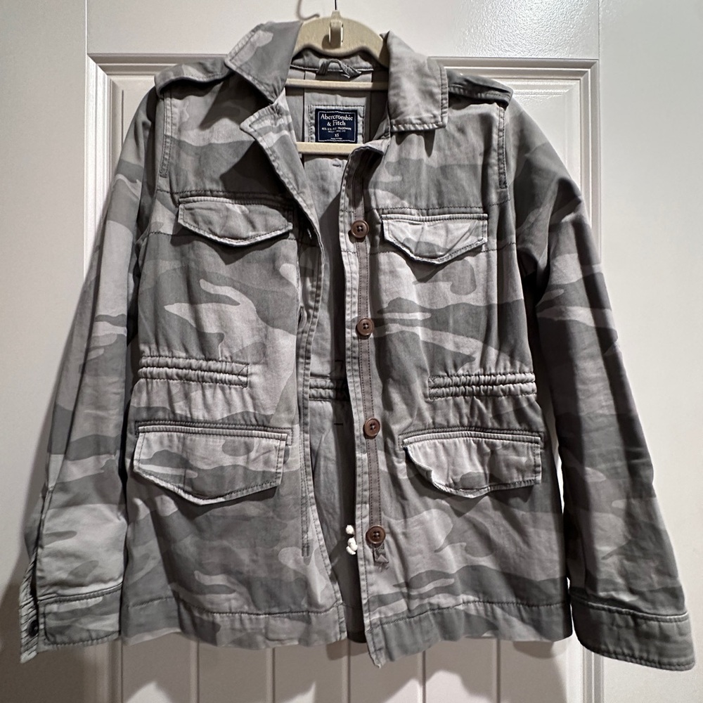 Abercrombie & Fitch Camo Lightweight Jacket